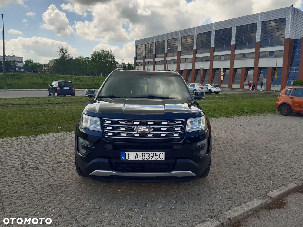 Ford Explorer - 38