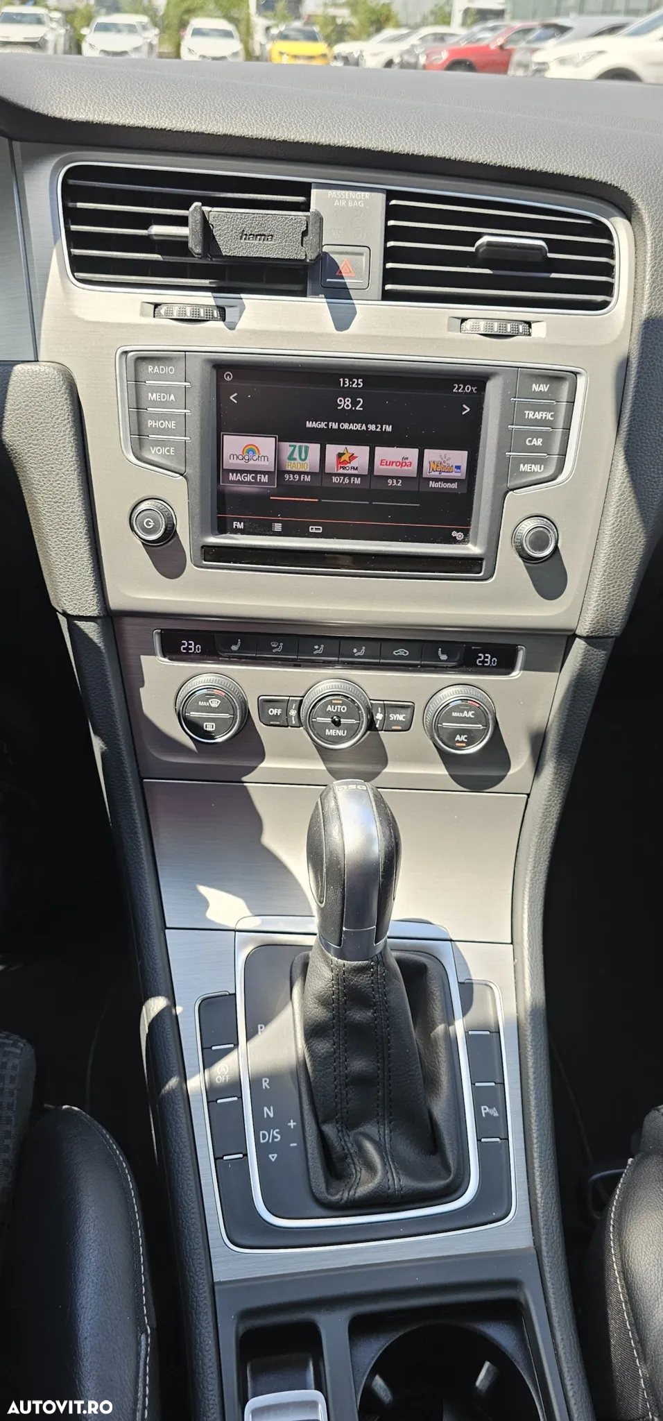 Volkswagen Golf 1.6 TDI BlueMotion Technology DSG Comfortline - 13