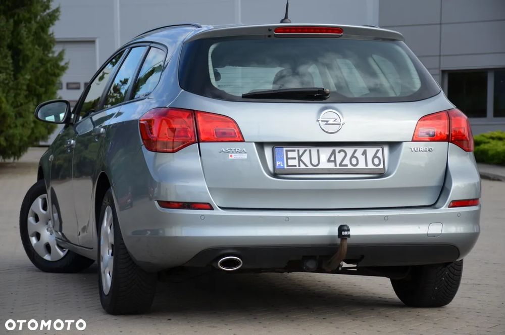 Opel Astra - 11