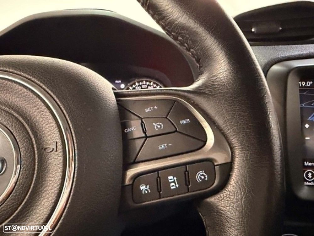 Jeep Renegade 1.6 MJD Limited - 15