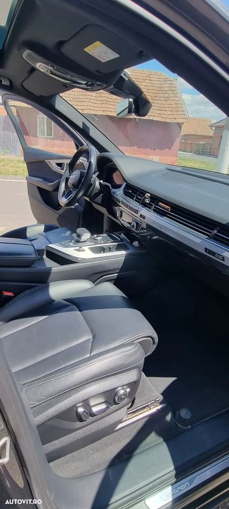 Audi Q7 - 8