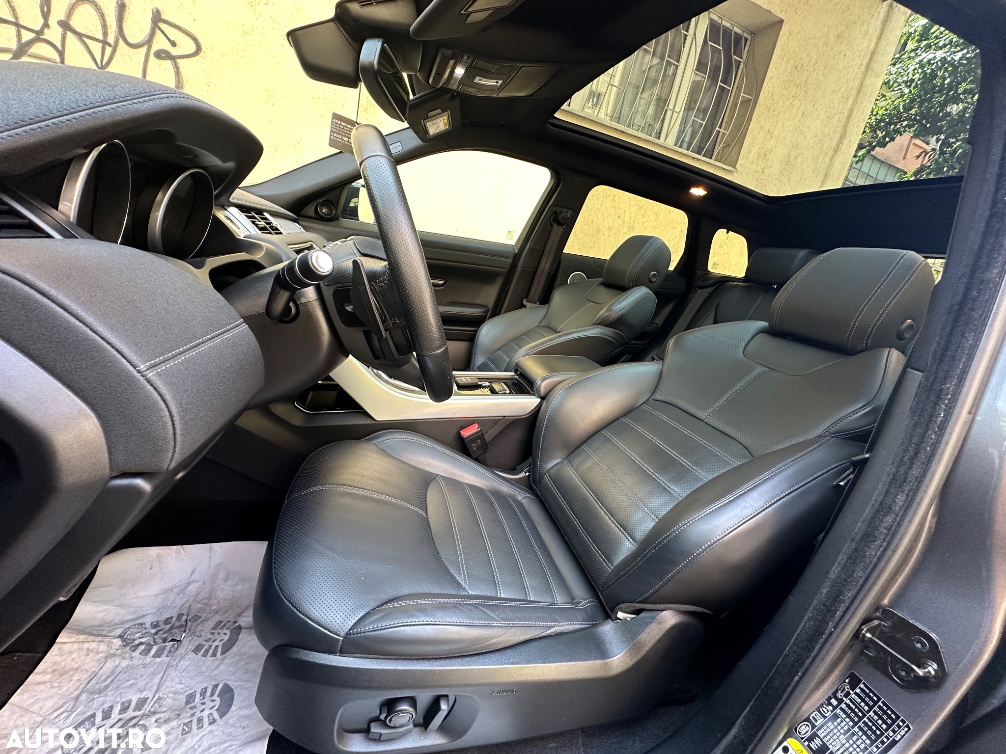 Land Rover Range Rover Evoque 2.0 D180 R-Dynamic S - 9