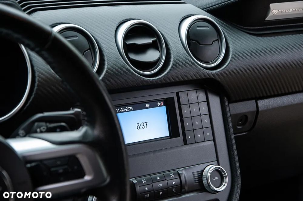 Ford Mustang 2.3 EcoBoost - 32