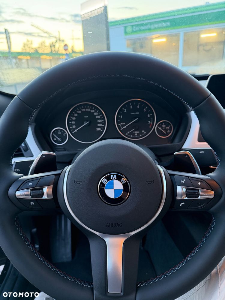 BMW 3GT 320i GPF xDrive Sport - 38
