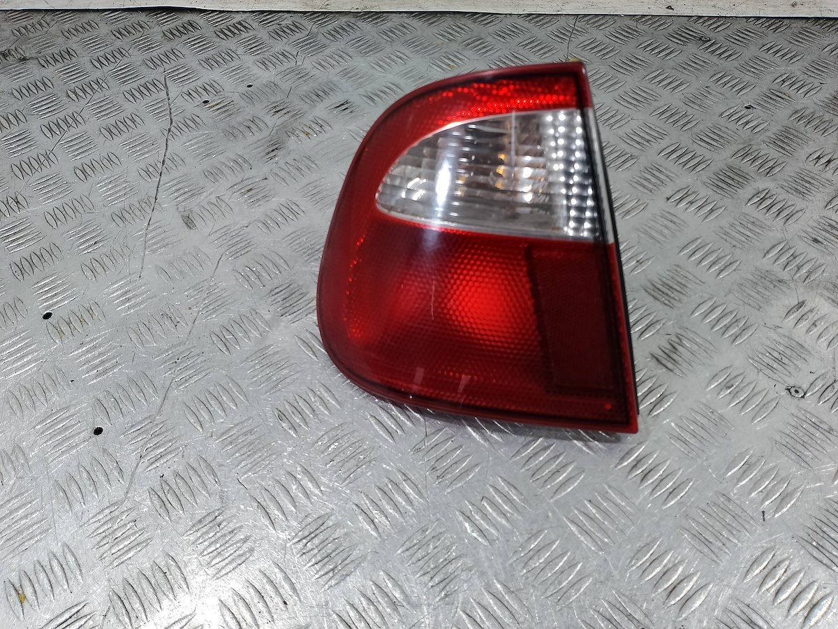 LAMPA TYLNA LEWA SEAT CORDOBA I SEDAN - 7