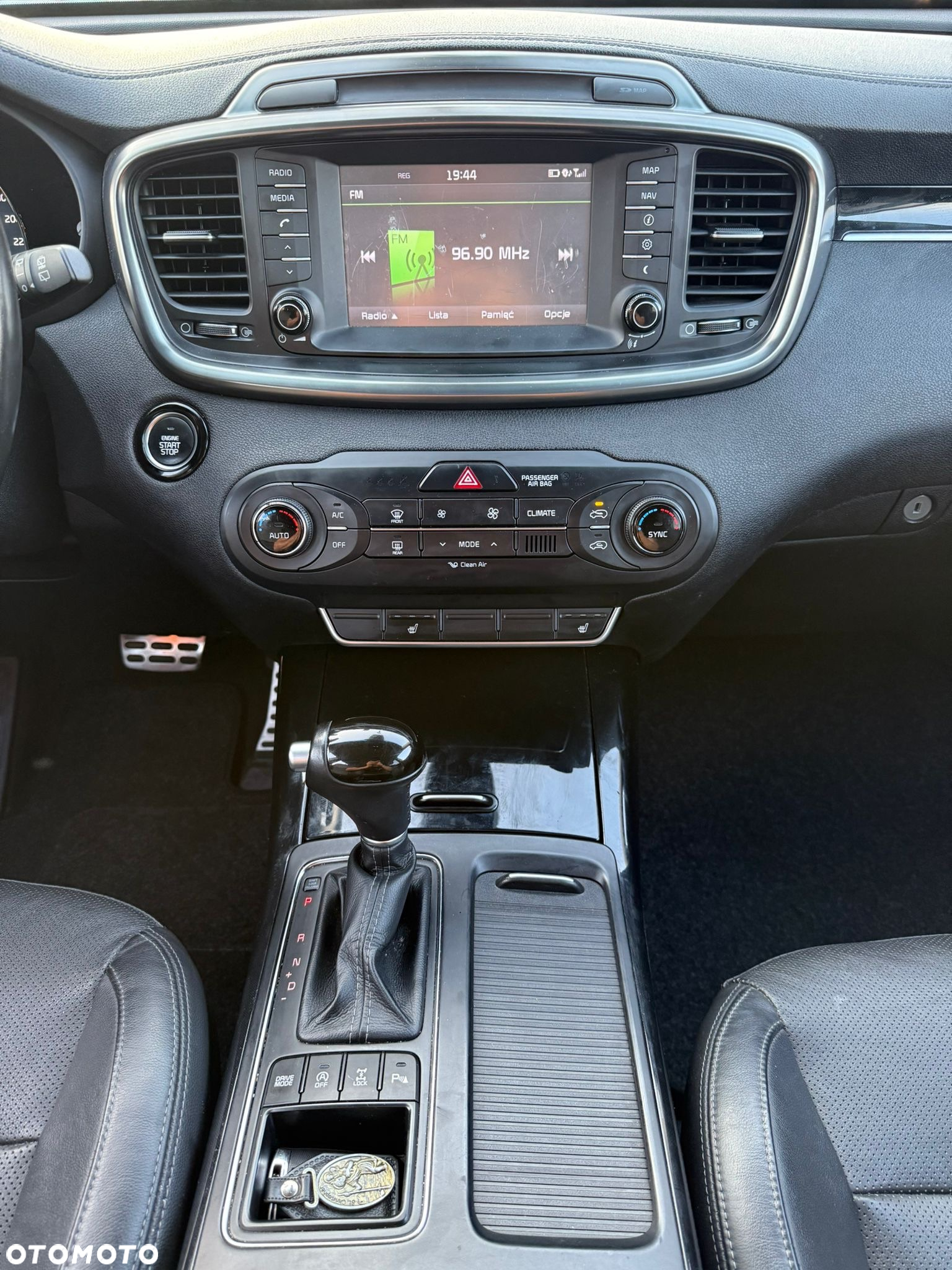 Kia Sorento 2.2 CRDI XL - 26