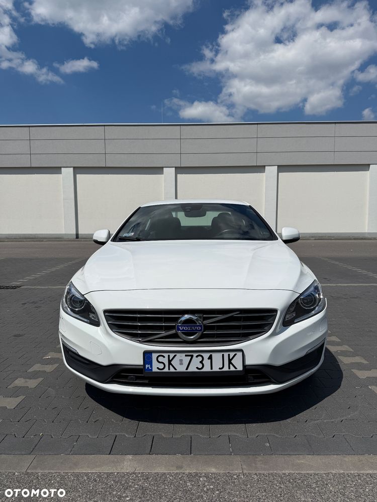 Volvo S60 D3 Drive-E Momentum - 2