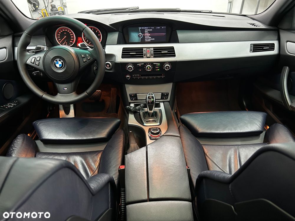 BMW Seria 5 530i Sport-Aut Edition Sport - 19