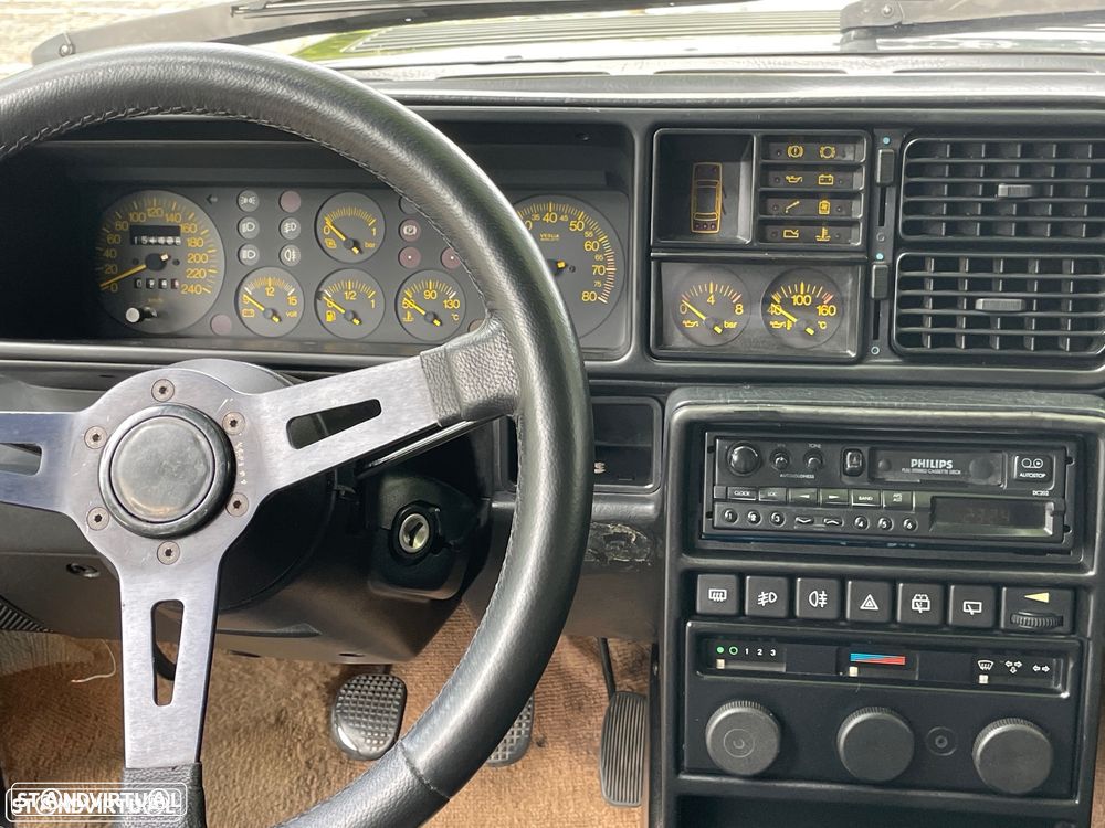 Lancia Delta 1.6 HF Turbo - 15