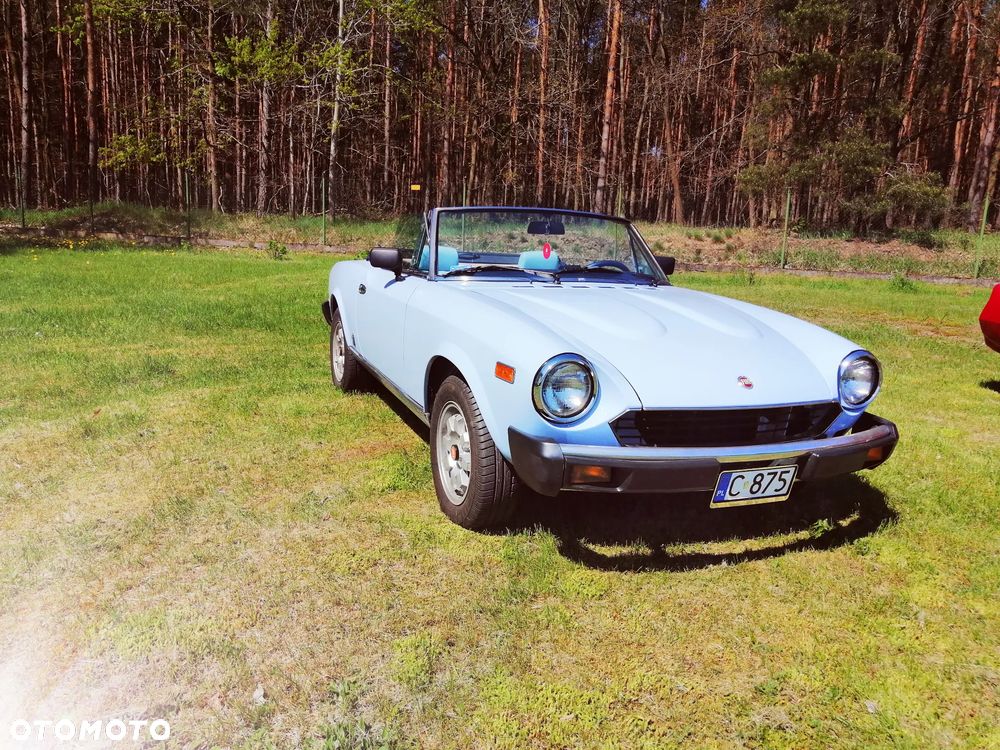 Fiat 124 Spider - 37