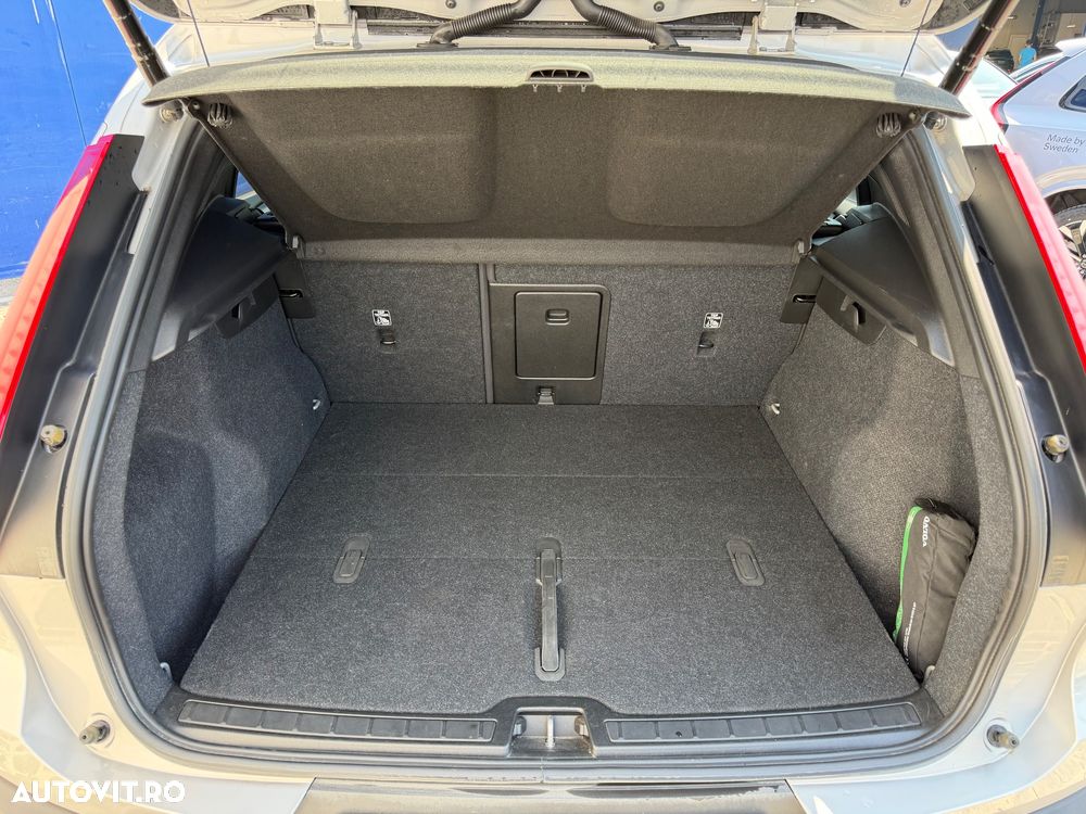 Volvo XC 40 - 13