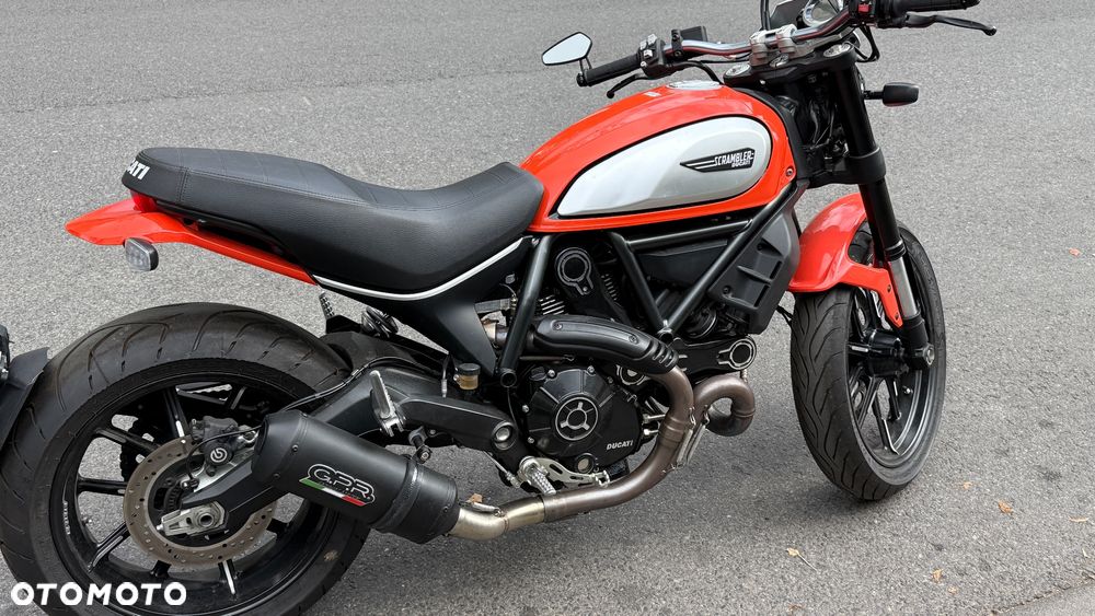Ducati Scrambler - 1