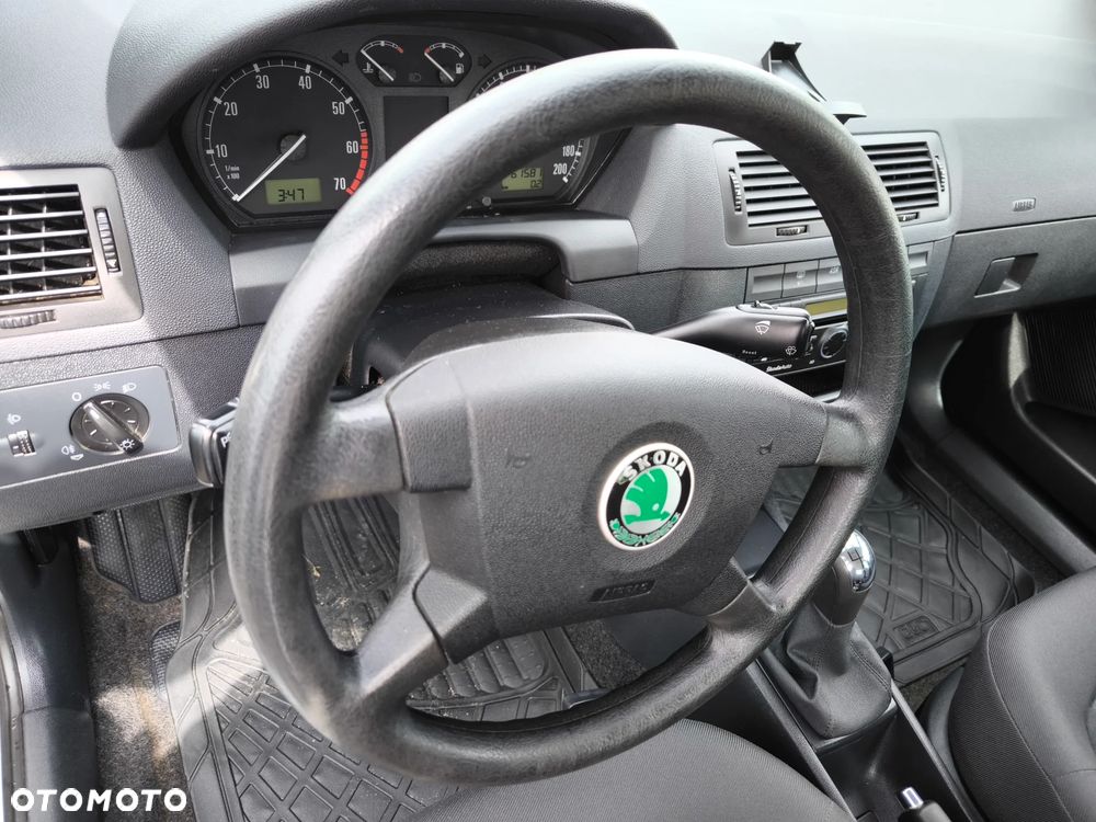 Skoda Fabia 1.4 16V Comfort - 20