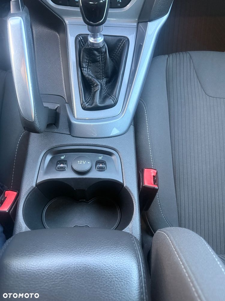 Ford Focus 1.6 TDCi Titanium - 37