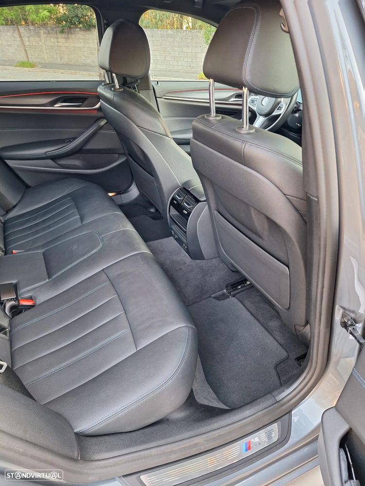 BMW 530 e Pack 50 anos M - 17