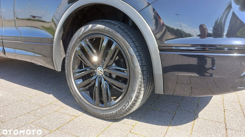 Volkswagen Tiguan Allspace 2.0 TSI 4Mot R-Line DSG - 16