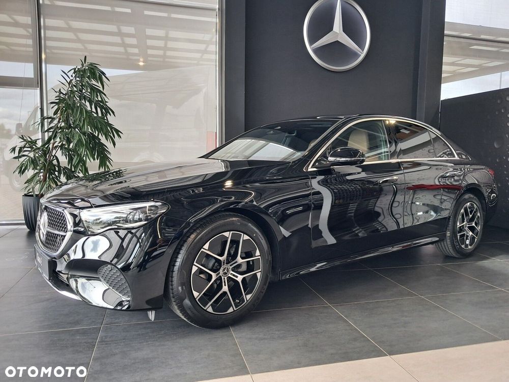 Mercedes-Benz E-Class 2026 photo 3