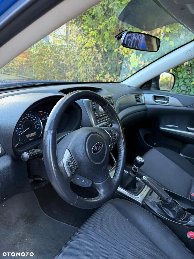 Subaru Impreza - 23
