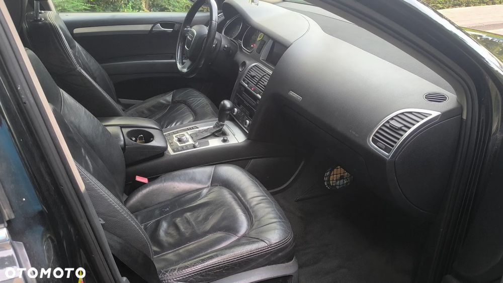 Audi Q7 3.0 TDI DPF quattro tiptronic - 11