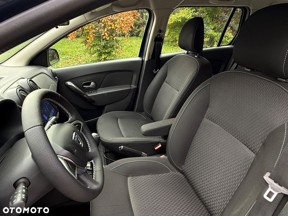 Dacia Logan TCe 90 (S&S) Comfort - 10