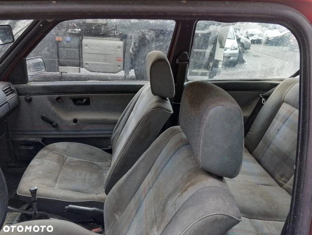 Volkswagen Golf II FL (87-92r.) 1.6 B 69KM. Silnik PN Skrzynia 4S12114 lakier G2 / LY3D.Cały na części. GWARANCJA !!! Przód Tył Zestaw Komplet Drzwi Klapa Zderzak Błotnik Maska Grill Atrapa Szyba Pas Lampa Lusterko Boczki Fotel Kanapa Kokpit Deska Rozdzielcza Przełącznik Włącznik Sterownik Przewody Wiązka Instalacja Moduł Komputer Czujnik Listwa Pompa Alternator Wtryski Głowica Rozrusznik Kompresor Sprzęgło Dwumas Silnik Skrzynia ABS Klimatyzacji Paliwa Wspomagania Kolektor Turbina Przepustnica Zawór Chłodnica Koło Hak Belka Sanki Zawieszenie Mcpherson Półoś Amortyzator Wydech Tłumik Zacisk Most - 8