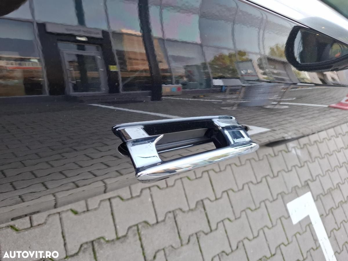 Mercedes-Benz E 220 d 9G-TRONIC - 16