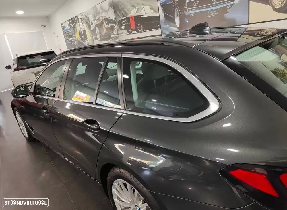 BMW 520 e Line Luxury - 25