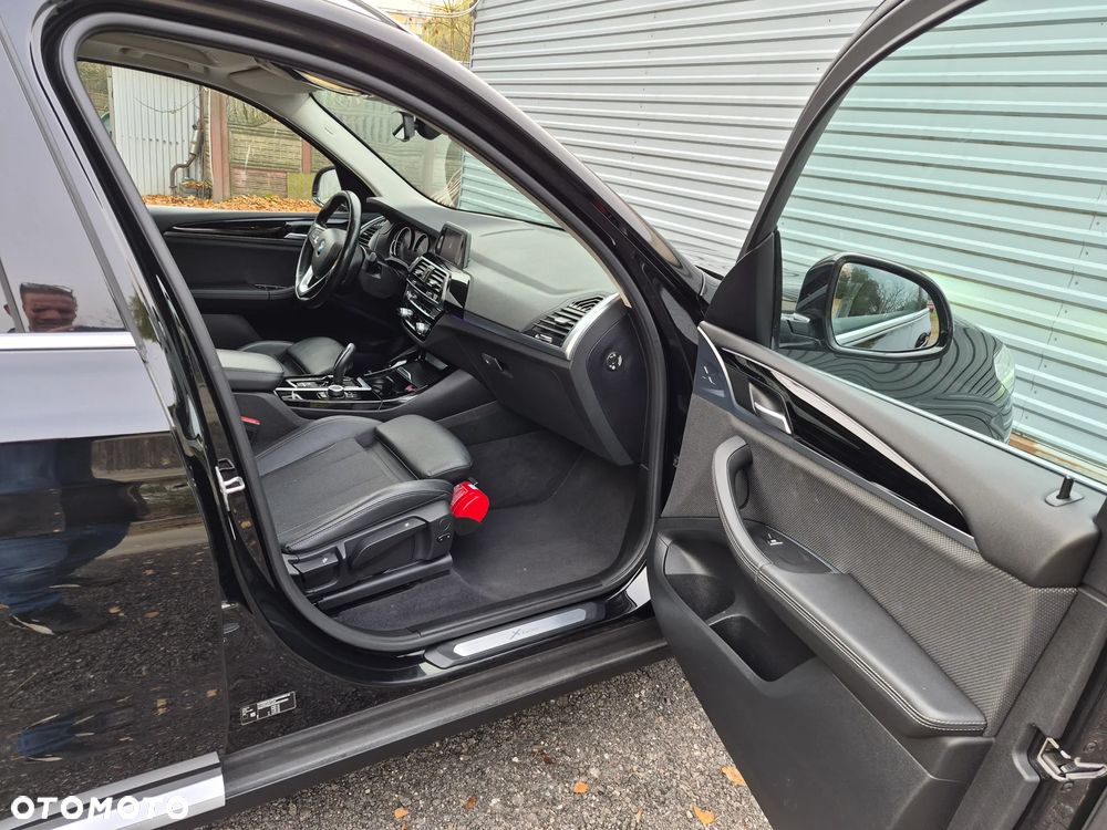 BMW X3 xDrive20i - 19