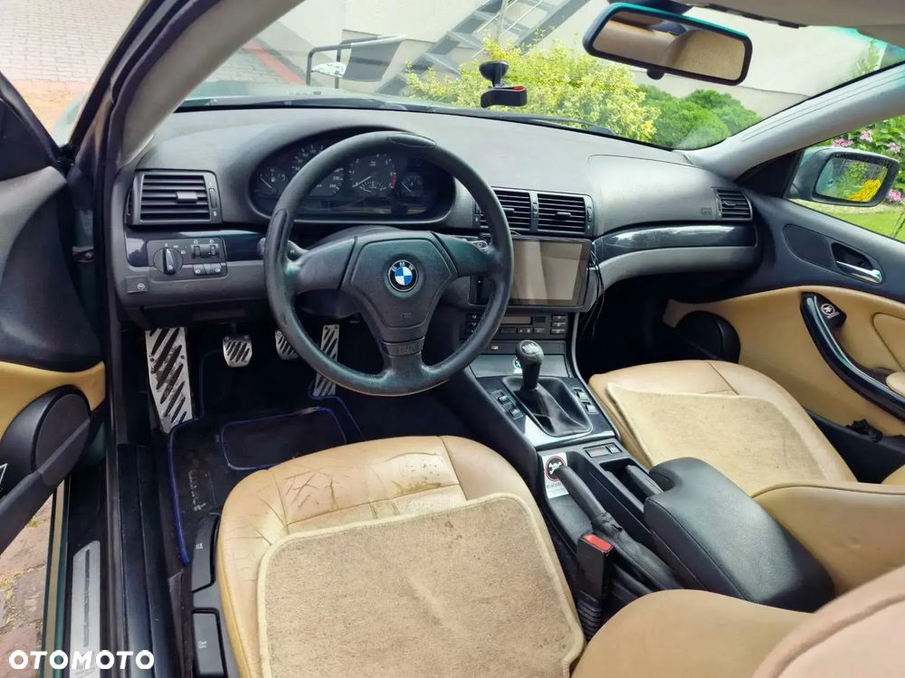 BMW Seria 3 320i - 9