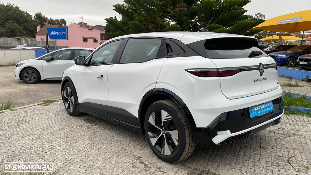 Renault Mégane E-Tech EV40 Evolution Autonomia Urbana - 11