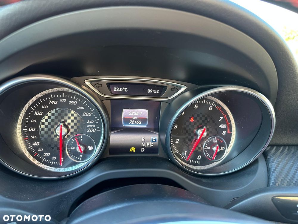 Mercedes-Benz Klasa A 220 4-Matic AMG Line - 14