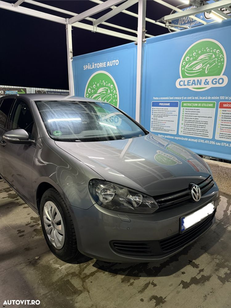 Volkswagen Golf 1.6 TDI DPF DSG Trendline - 2