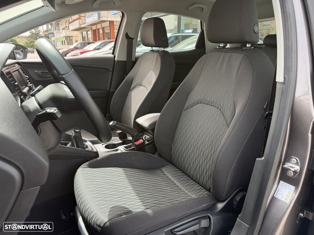 SEAT Leon 1.6 TDI ECOMOTIVE Style - 10