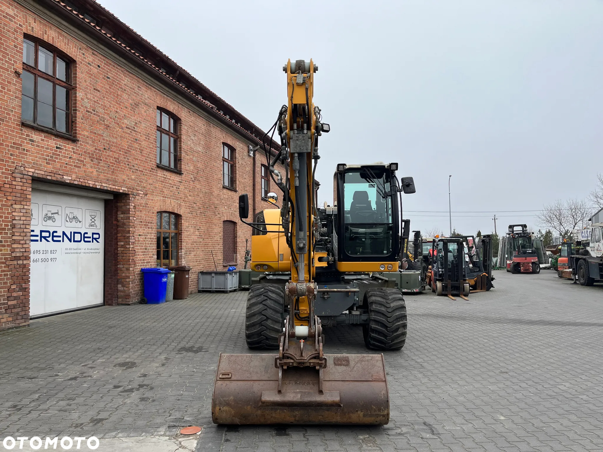 Liebherr A 910 COMPACT - 8