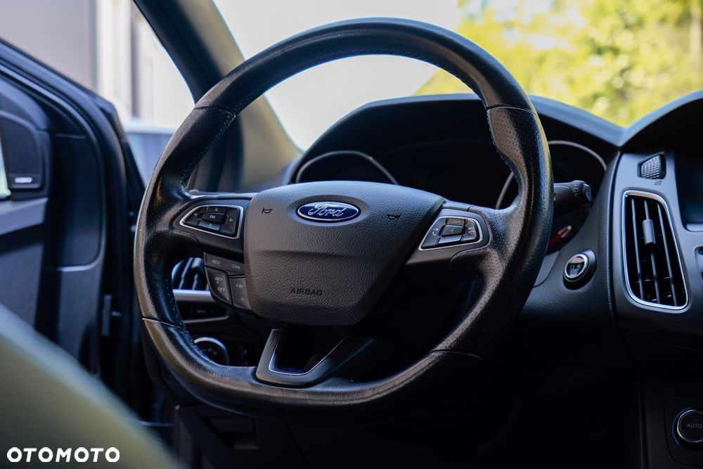 Ford Focus - 18