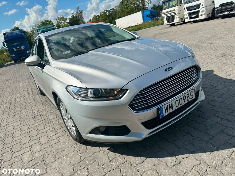 Ford Mondeo 1.5 EcoBoost Ambiente - 4
