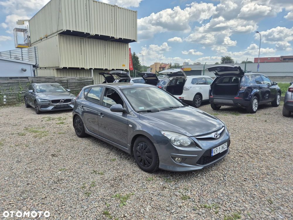 Hyundai i30 1.4 Blue Classic - 1