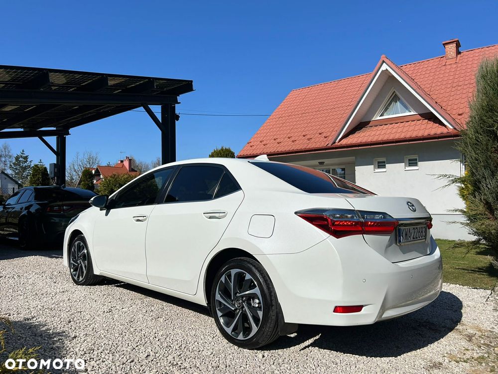 Toyota Corolla 1.6 Premium MS EU6 - 10