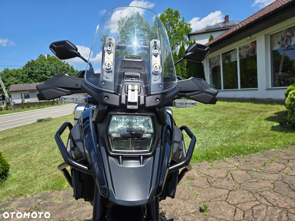 Suzuki V-STROM - 27