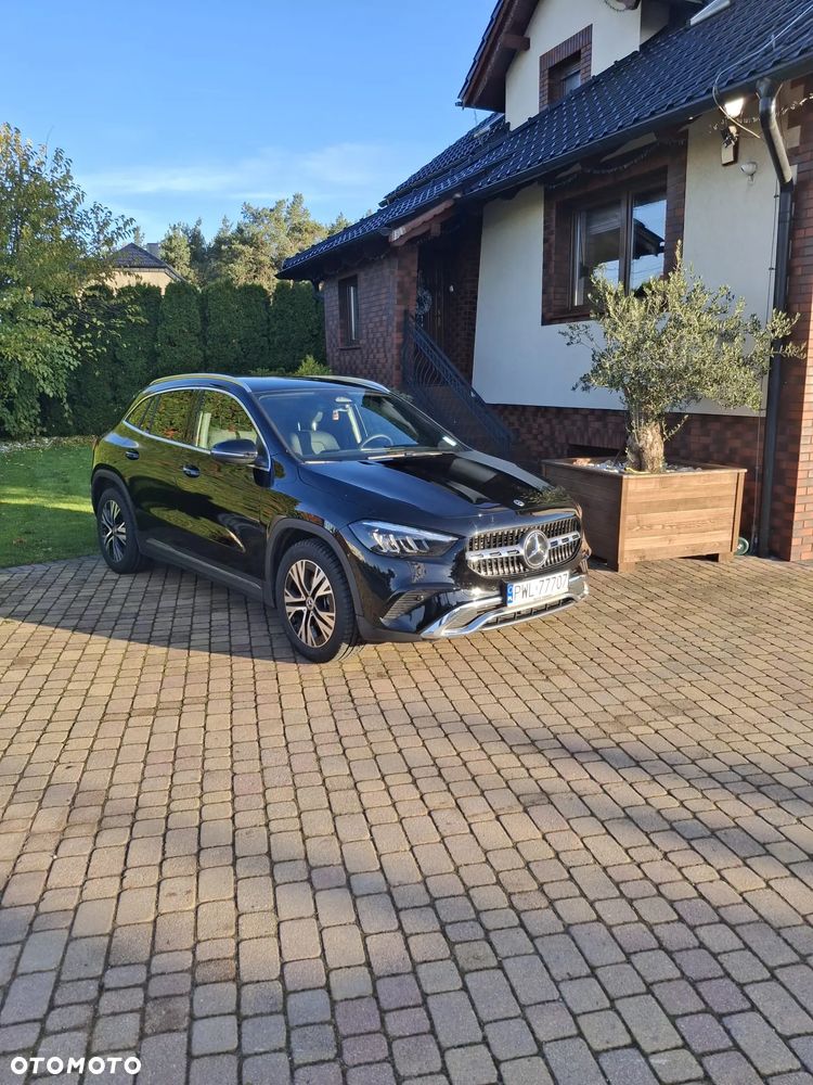 Mercedes-Benz GLA 180 d Progressive 8G-DCT - 1