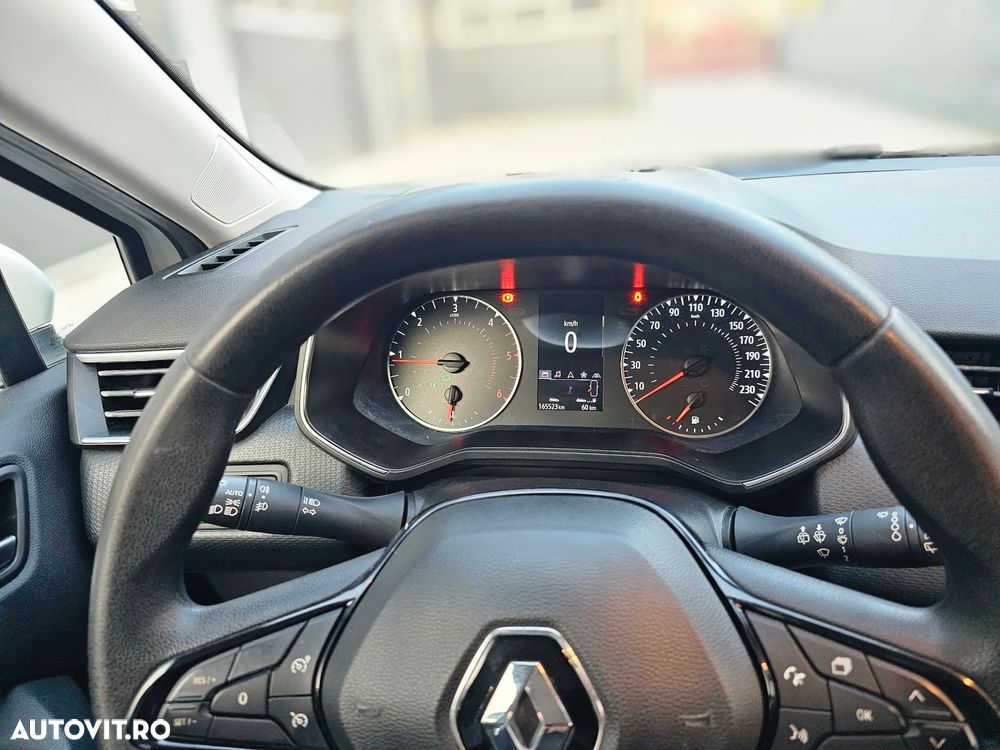 Renault Clio BLUE dCi 85 BUSINESS EDITION - 13