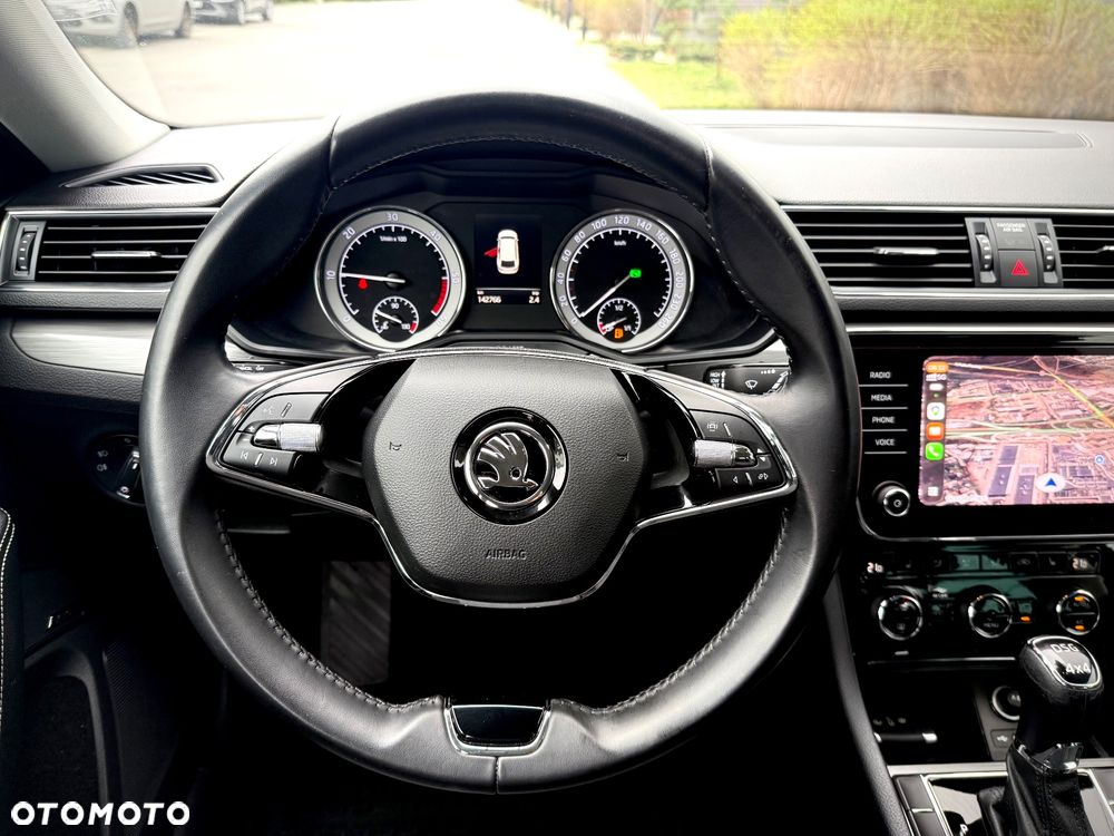 Skoda Superb 2.0 TDI SCR 4x4 Style DSG - 14