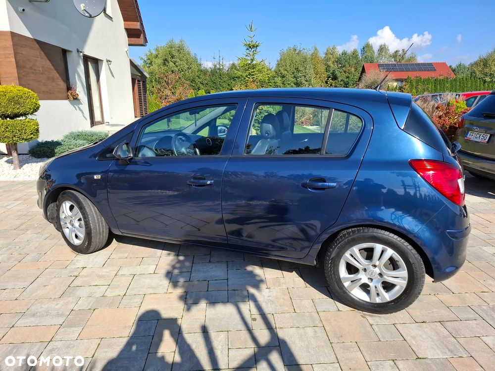 Opel Corsa 1.4 T Cosmo S&S - 14