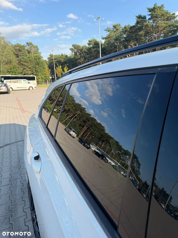 Volkswagen Golf - 11