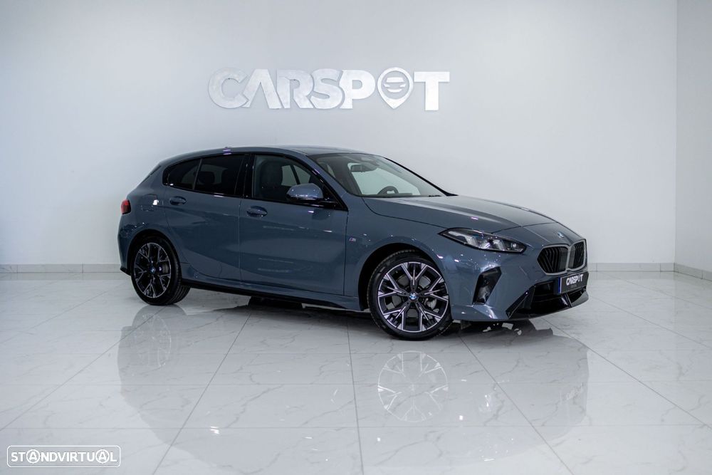 BMW 118 d Pack Desportivo M - 1