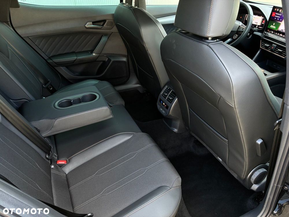 Cupra Formentor 1.5 eTSI mHEV DSG - 35