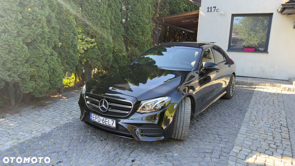 Mercedes-Benz Klasa E - 1