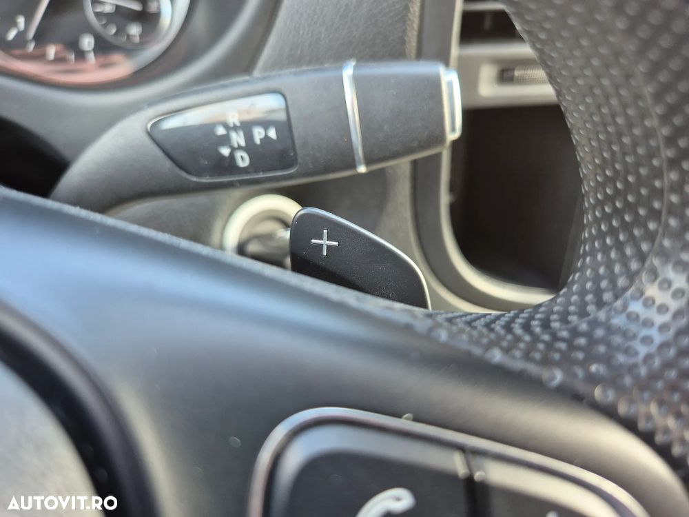 Mercedes-Benz Vito Lung 114 CDI 136CP RWD 9AT Base - 18