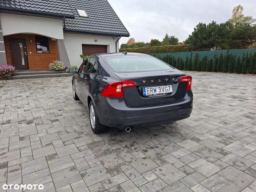 Volvo S60 - 12