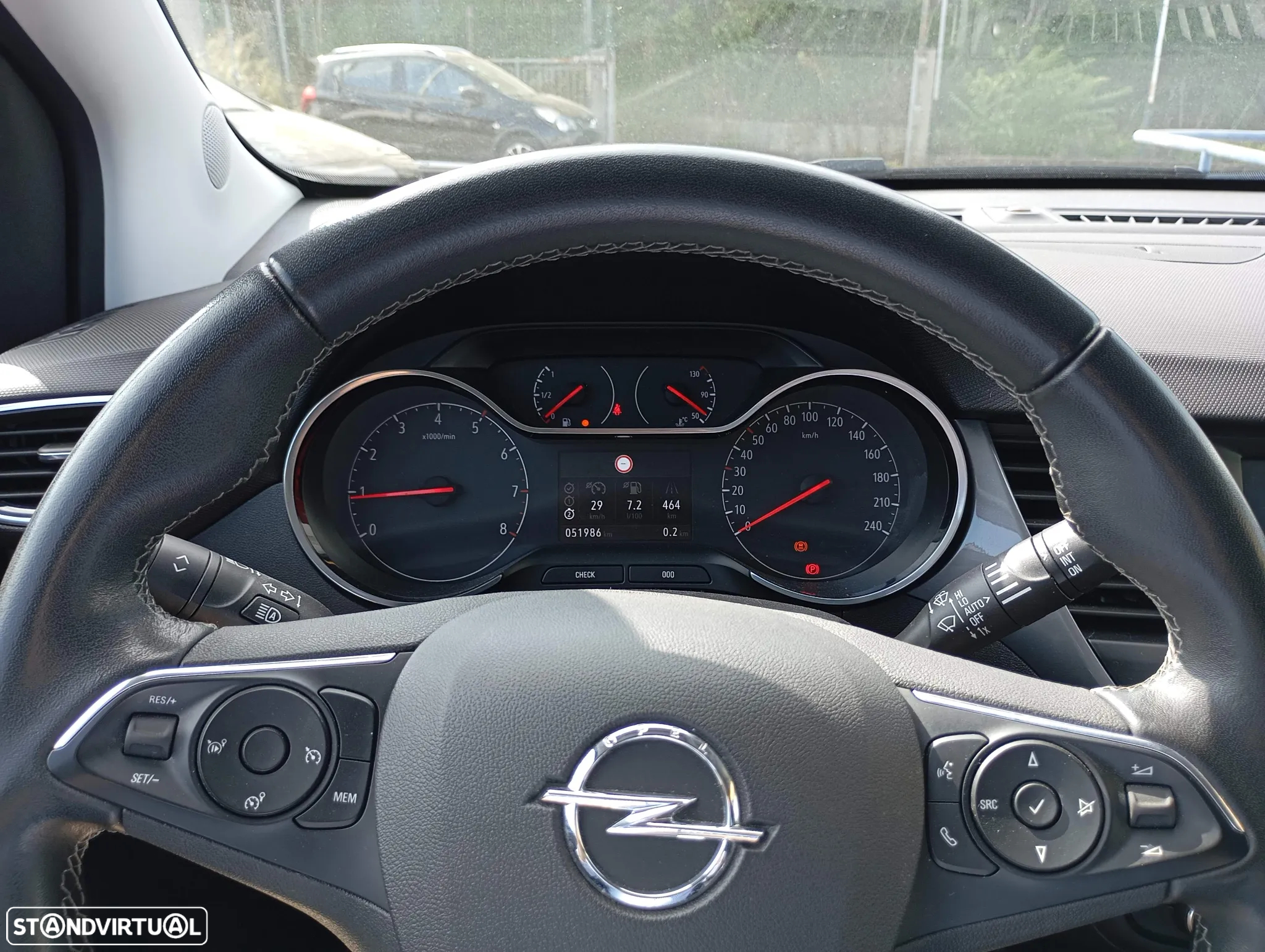 Opel Crossland 1.2 T Design & Tech - 7